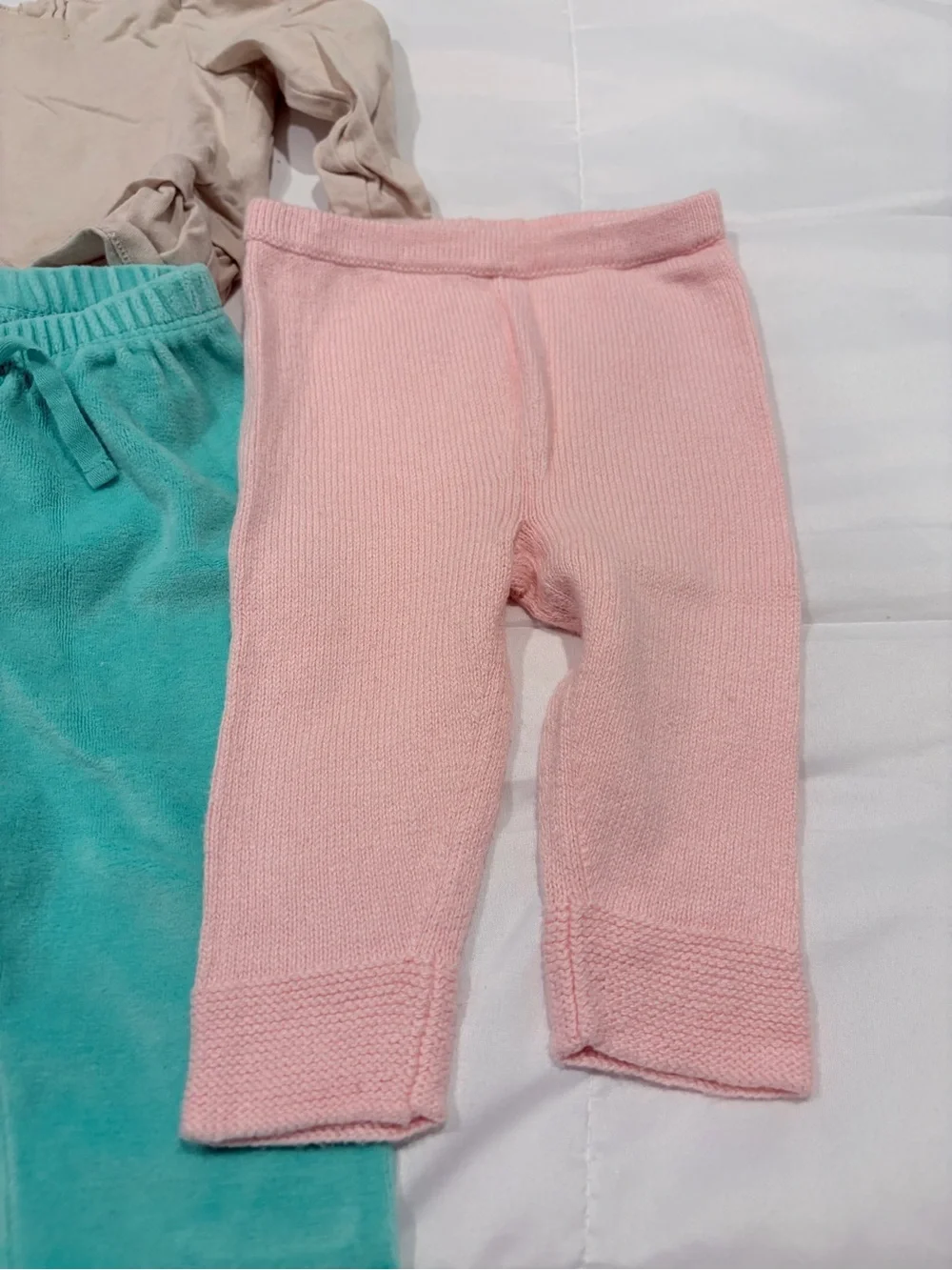 GAP Girls Pink Peach Teal Cream Mix Bottoms and Tops Set